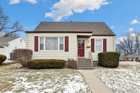 Photo of 132 N Tetrault Avenue, Bourbonnais, IL 60914 (MLS # 12547335)