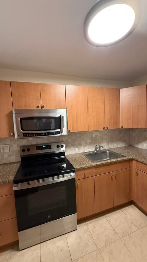 Tiny photo for 1850 N Clark Street #810, Chicago, IL 60614 (MLS # 12756637)