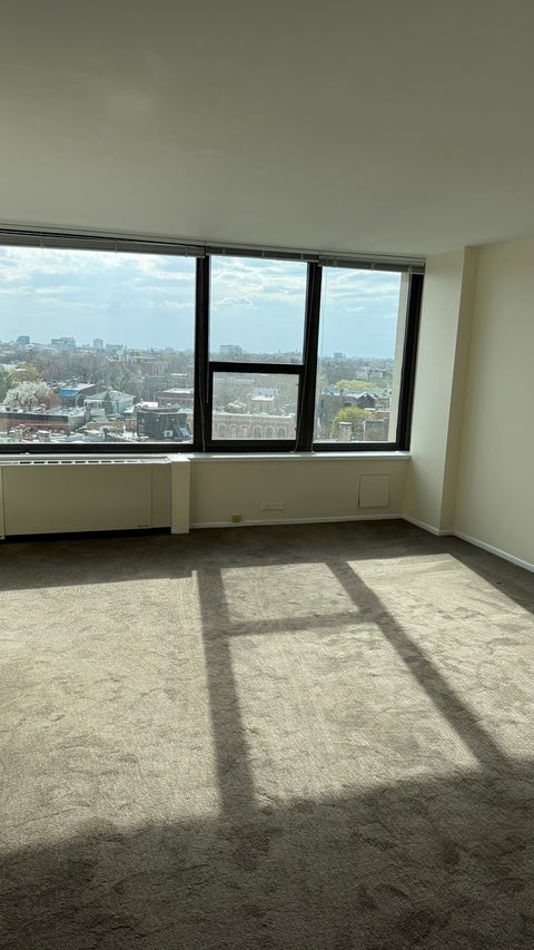 Tiny photo for 1850 N Clark Street #810, Chicago, IL 60614 (MLS # 12756637)