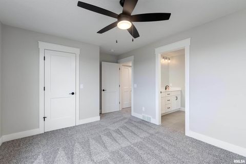 Tiny photo for 6928 Wilderness Pointe, Bettendorf, IA 52722 (MLS # QC4269169)