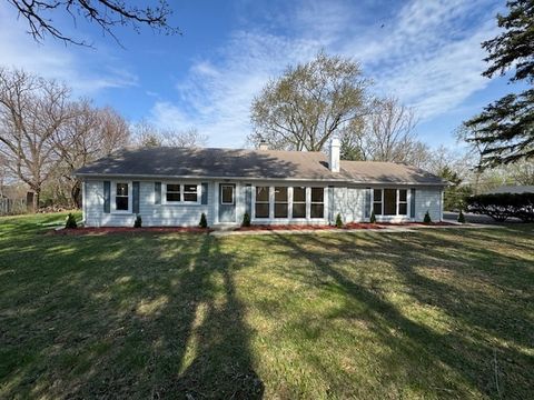 23836 N Echo Lake Road Lake Zurich IL 60047