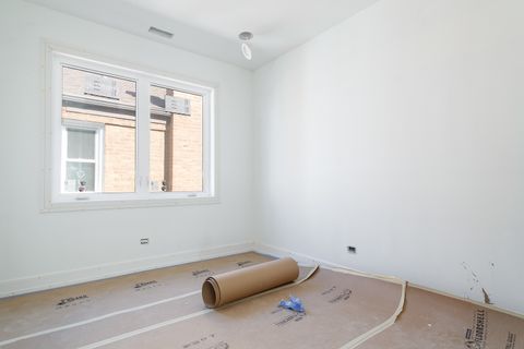 Tiny photo for 5624 N Francisco Avenue, Chicago, IL 60659 (MLS # 12473374)