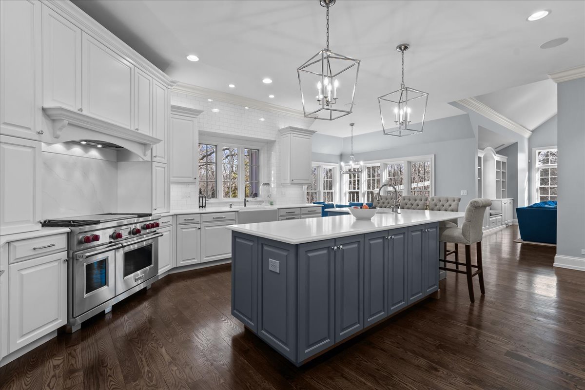 1523 S Estate Lane