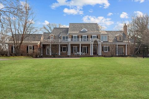1523 S Estate Lane Lake Forest IL 60045