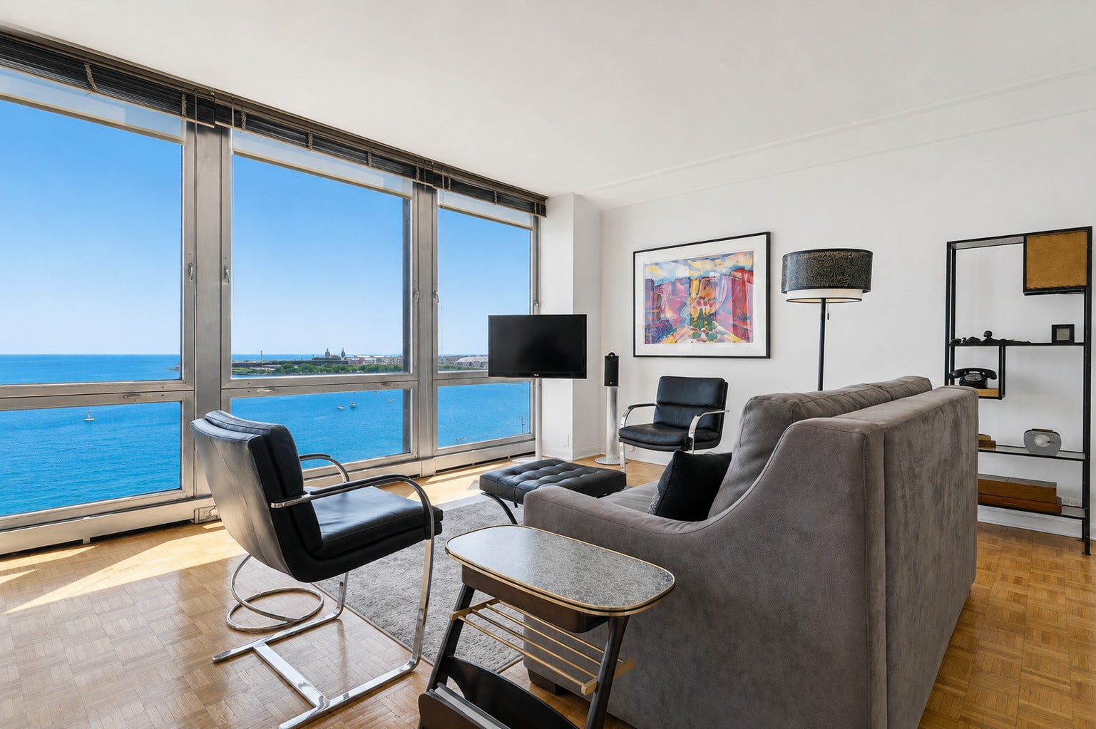 880 N Lake Shore Drive 10C