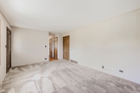 Tiny photo for 1111 W Ash Drive, Mount Prospect, IL 60056 (MLS # 12640472)