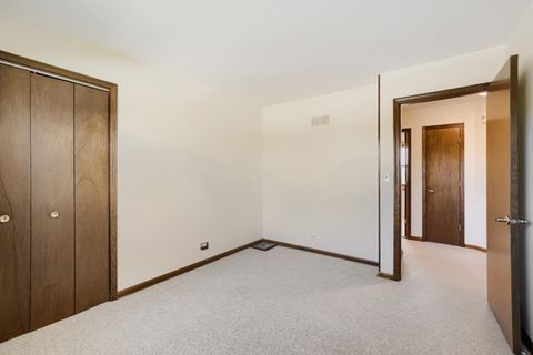 Tiny photo for 1111 W Ash Drive, Mount Prospect, IL 60056 (MLS # 12640472)