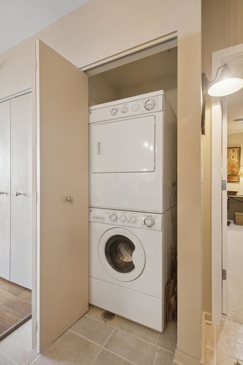 Tiny photo for 807 Davis Street #810, Evanston, IL 60201 (MLS # 12464135)