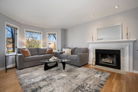 Tiny photo for 2316 N Lakewood Avenue, Chicago, IL 60614 (MLS # 12599460)