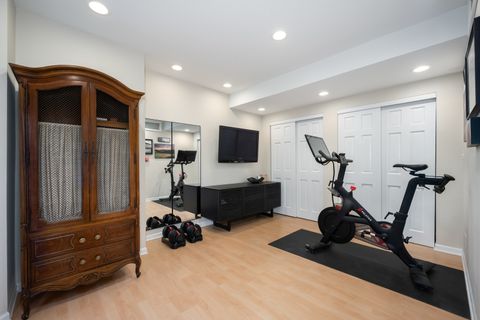 Tiny photo for 2316 N Lakewood Avenue, Chicago, IL 60614 (MLS # 12599460)