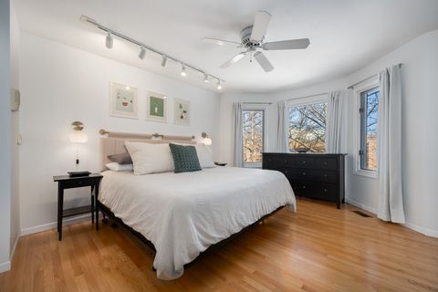 Tiny photo for 2316 N Lakewood Avenue, Chicago, IL 60614 (MLS # 12599460)