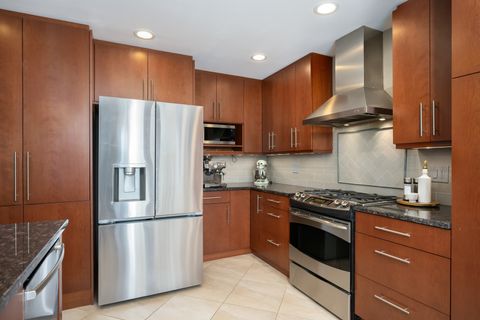 Tiny photo for 2316 N Lakewood Avenue, Chicago, IL 60614 (MLS # 12599460)