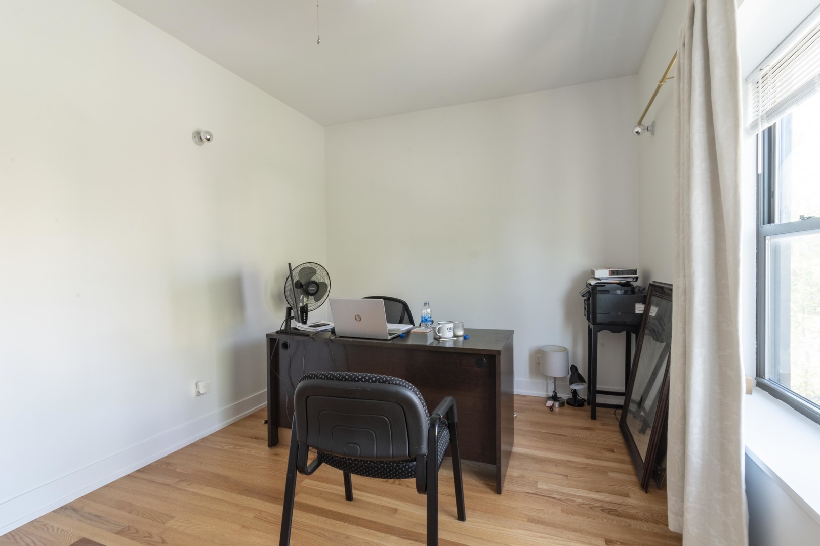 5601 W Belmont Avenue 206