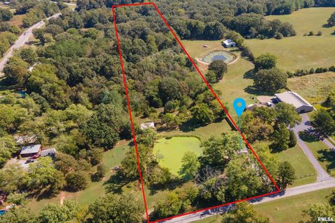 Tiny photo for 125 Beech Hollow Road, Harrisburg, IL 62946 (MLS # EB460027)