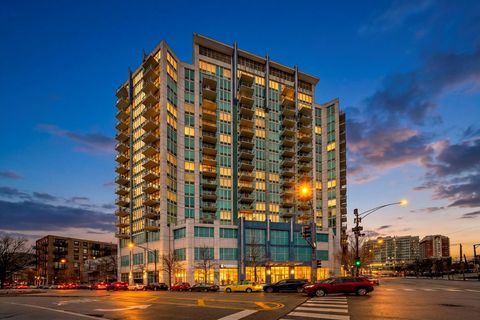 Photo of 1600 S Indiana Avenue #1708, Chicago, IL 60616 (MLS # 12560608)