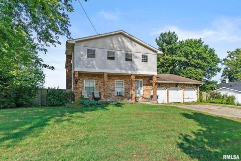 Tiny photo for 3206 WISCONSIN Avenue, Davenport, IA 52804 (MLS # QC4267847)