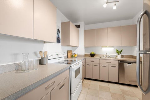 Tiny photo for 3600 N Lake Shore Drive #2220, Chicago, IL 60613 (MLS # 12754393)