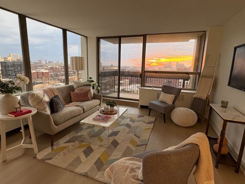 Tiny photo for 1455 N Sandburg Terrace #1501B, Chicago, IL 60610 (MLS # 12600108)