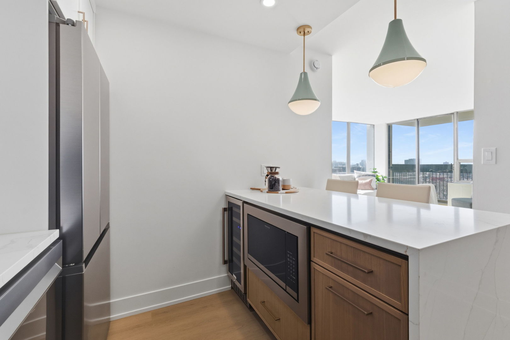 1455 N Sandburg Terrace 1501B