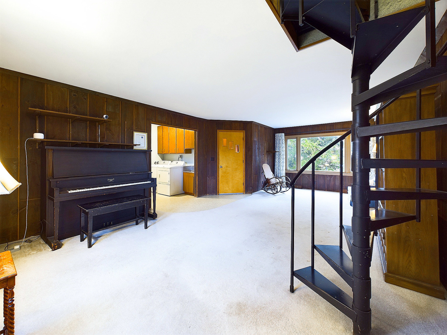 401 E Van Buren Street