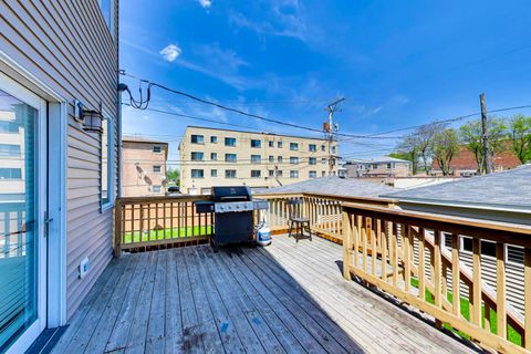 Tiny photo for 4757 N Linder Avenue, Chicago, IL 60630 (MLS # 12640062)