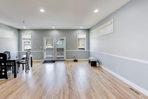 Tiny photo for 4757 N Linder Avenue, Chicago, IL 60630 (MLS # 12640062)