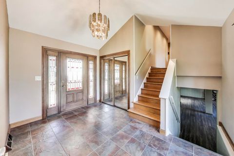 Tiny photo for 28W264 Riviera Court, Bartlett, IL 60103 (MLS # 12475473)