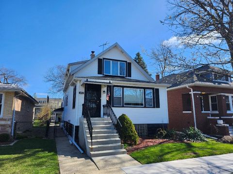 Photo of 6093 N Naples Avenue, Chicago, IL 60631 (MLS # 12613394)