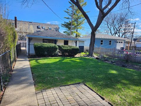 Tiny photo for 6093 N Naples Avenue, Chicago, IL 60631 (MLS # 12613394)