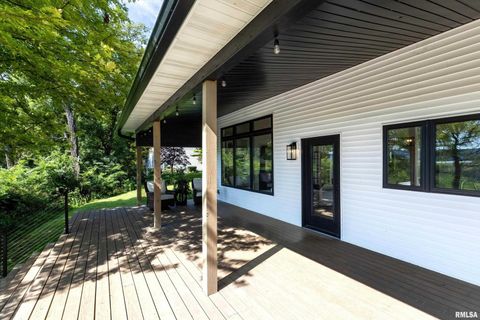 Tiny photo for 25865 VALLEY Drive, Bettendorf, IA 52722 (MLS # QC4266908)