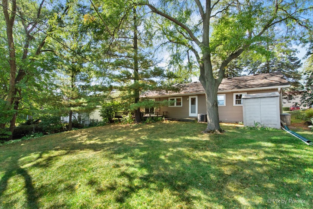 Glendale Heights, Illinois 60139, United States, 3 Bedrooms Bedrooms, ,2 BathroomsBathrooms,Residential,Active,220929