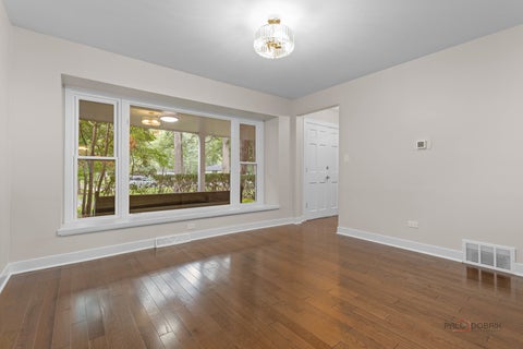 Tiny photo for 28 Plymouth Court, Lincolnshire, IL 60069 (MLS # 12701628)