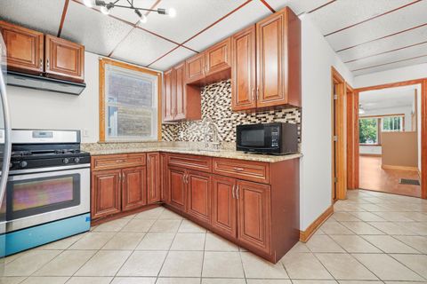 Tiny photo for 3545 W 62nd Place, Chicago, IL 60629 (MLS # 12540656)