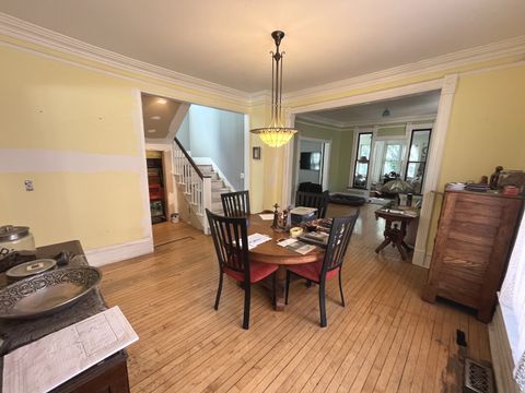 Tiny photo for 6957 N Hamilton Avenue, Chicago, IL 60645 (MLS # 12461461)