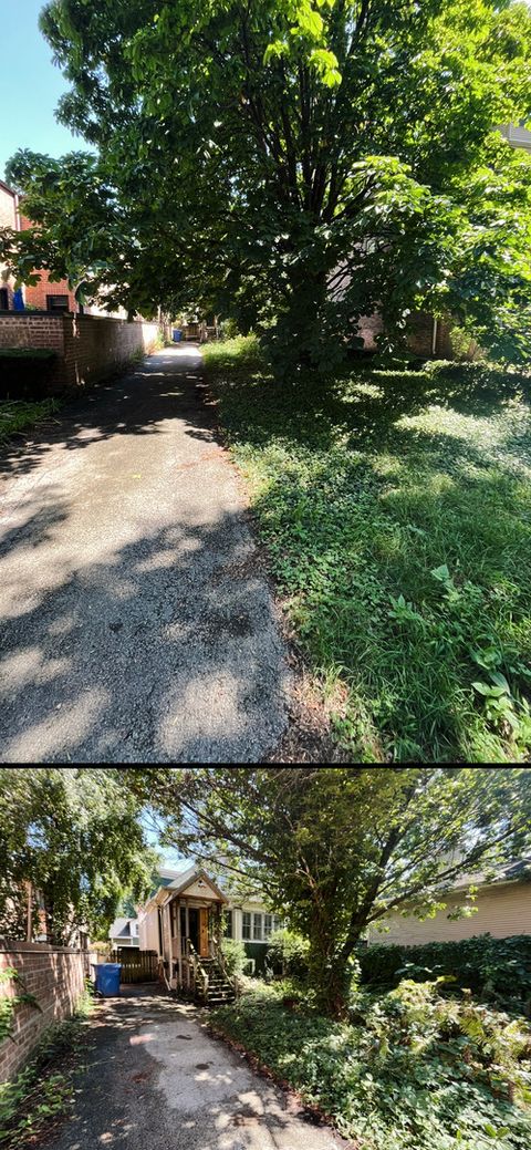 Tiny photo for 6957 N Hamilton Avenue, Chicago, IL 60645 (MLS # 12461461)