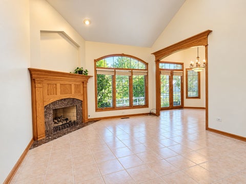 Tiny photo for 842 Turnberry Lane, Willowbrook, IL 60527 (MLS # 12793847)