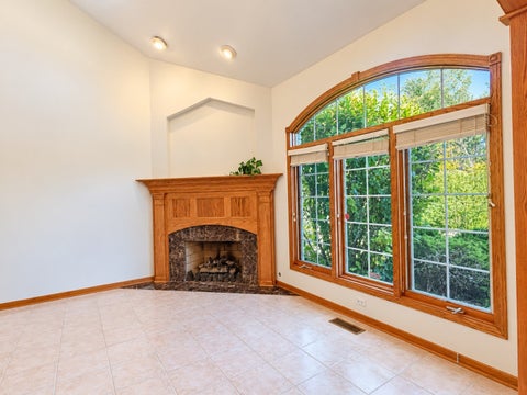 Tiny photo for 842 Turnberry Lane, Willowbrook, IL 60527 (MLS # 12793847)