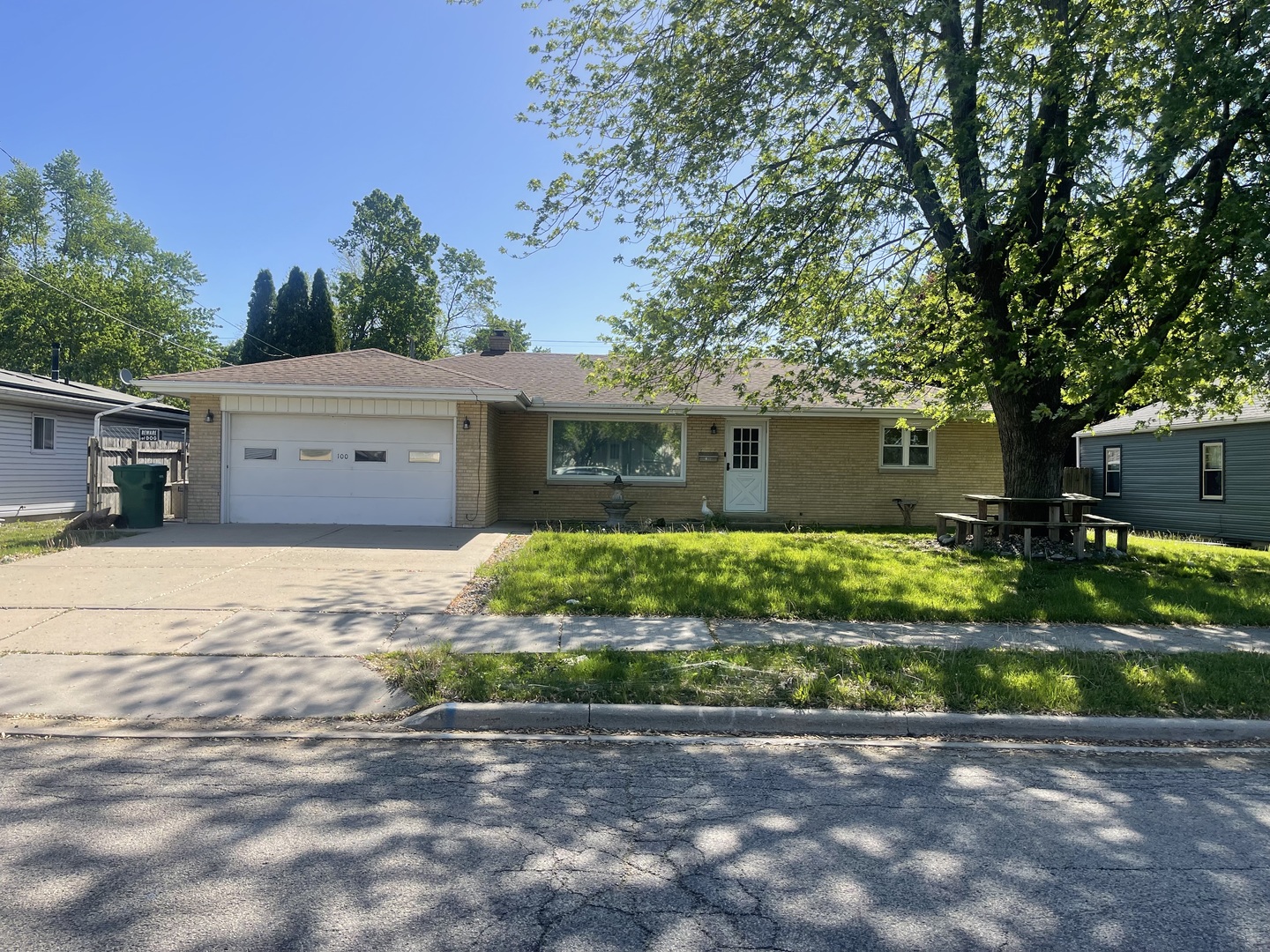 Listing image 5