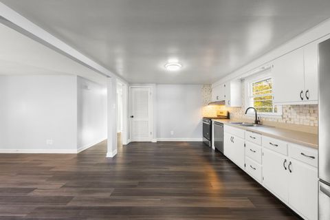 Tiny photo for 19136 Jacquie Avenue, Romeoville, IL 60446 (MLS # 12524054)