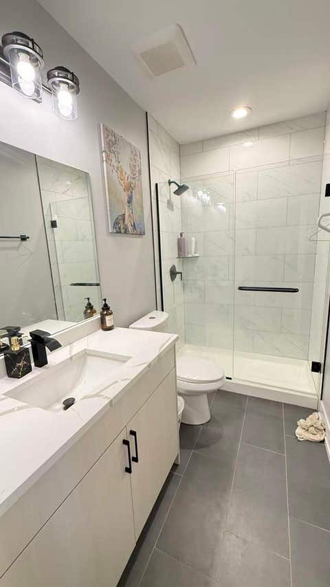Tiny photo for 2921 S Farrell Street, Chicago, IL 60608 (MLS # 12677142)
