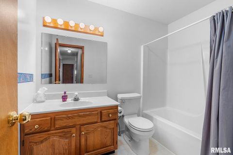 Tiny photo for 1115 Willowbrook Lane, Springfield, IL 62711 (MLS # 12536634)