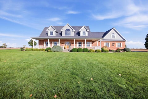 Photo of 670 County Road 700, Sadorus, IL 61872 (MLS # 12774268)