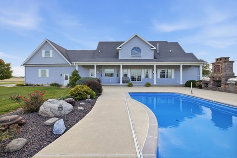 Tiny photo for 670 County Road 700, Sadorus, IL 61872 (MLS # 12774268)