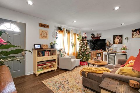 Tiny photo for 1203 Riverside Avenue, Streator, IL 61364 (MLS # 12530569)