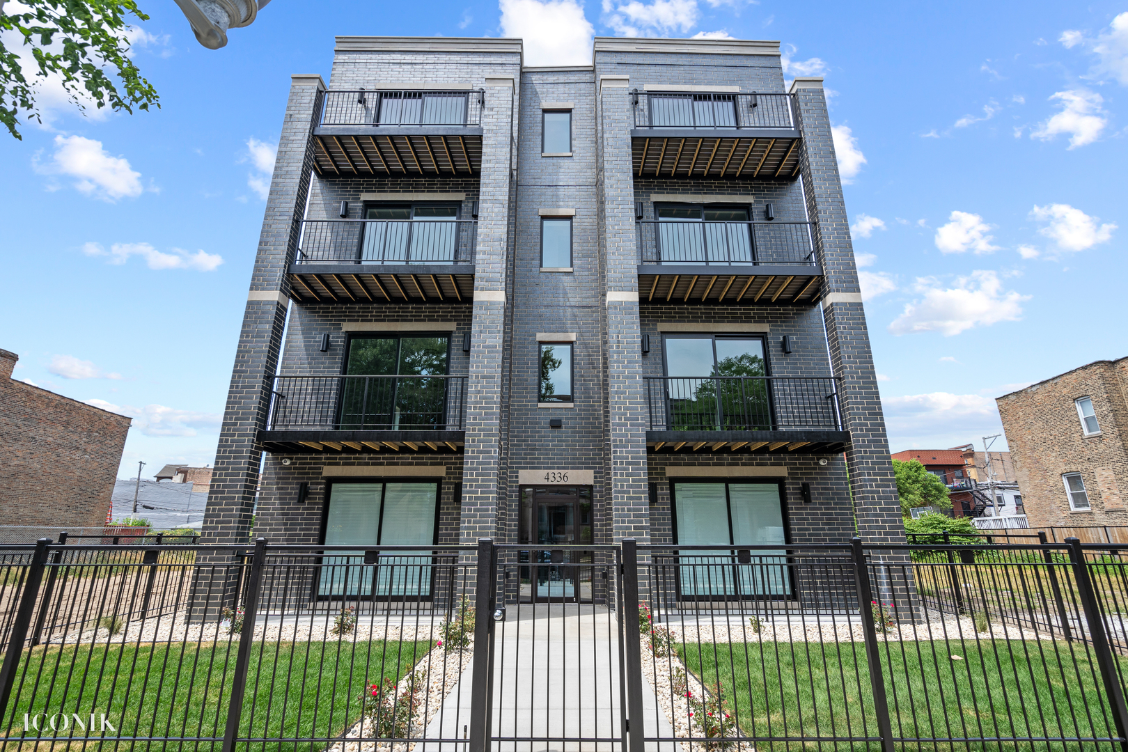 4336 S Vincennes Avenue 1N