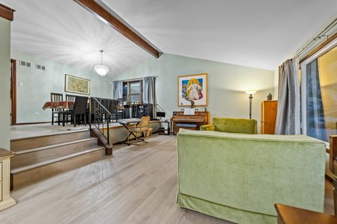 Tiny photo for Palos Hills, IL 60465 (MLS # 12629410)