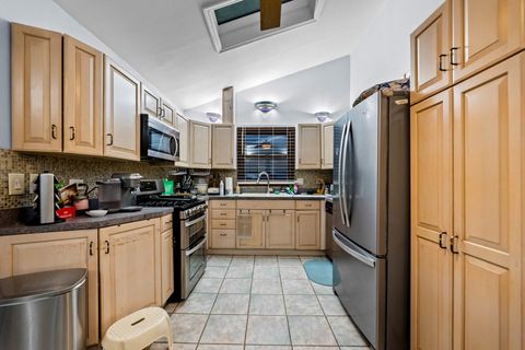 Tiny photo for Palos Hills, IL 60465 (MLS # 12629410)