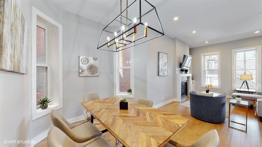 1630 W WARREN Boulevard 1