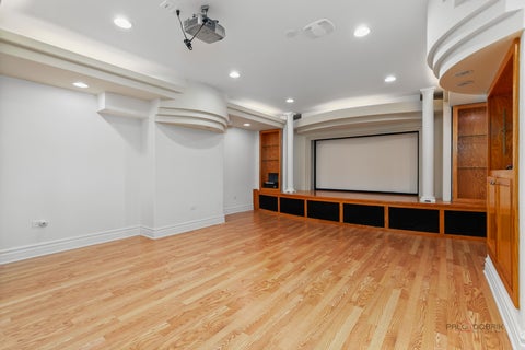 Tiny photo for 312 Camargo Court, Vernon Hills, IL 60061 (MLS # 12704480)
