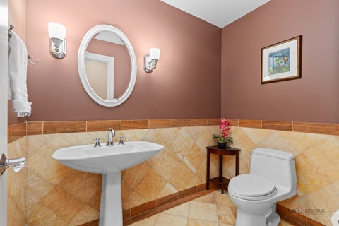 Tiny photo for 312 Camargo Court, Vernon Hills, IL 60061 (MLS # 12704480)